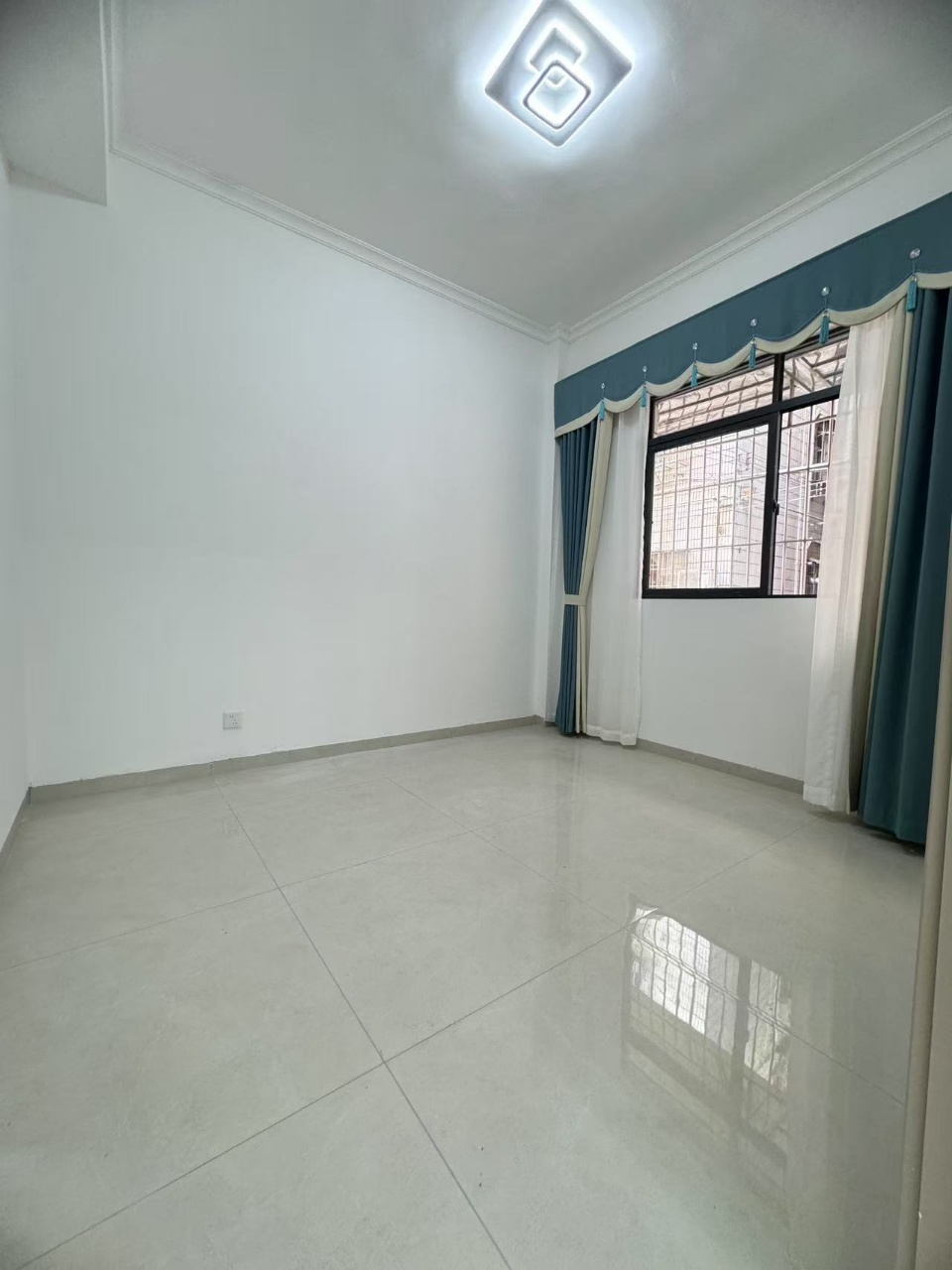 ceb172d360345aae38e60811042b4db9.jpg